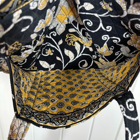 Vera Bradley Tote Bag Large Jumbo Quilted Black Yellow Bird 6 Pockets Zip Top - Picture 9 of 11